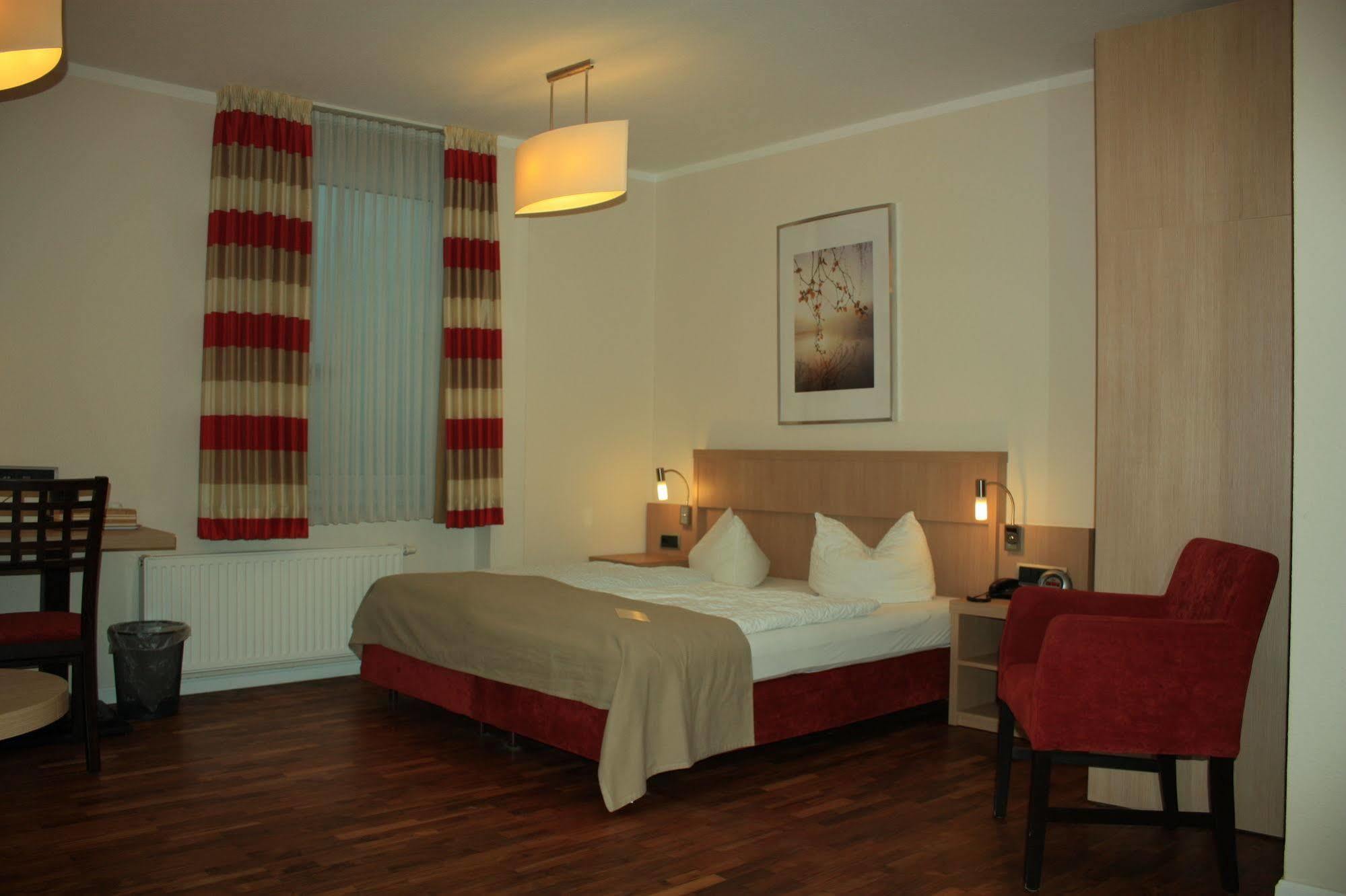 Hotel Sprenz Oldenburg Luaran gambar